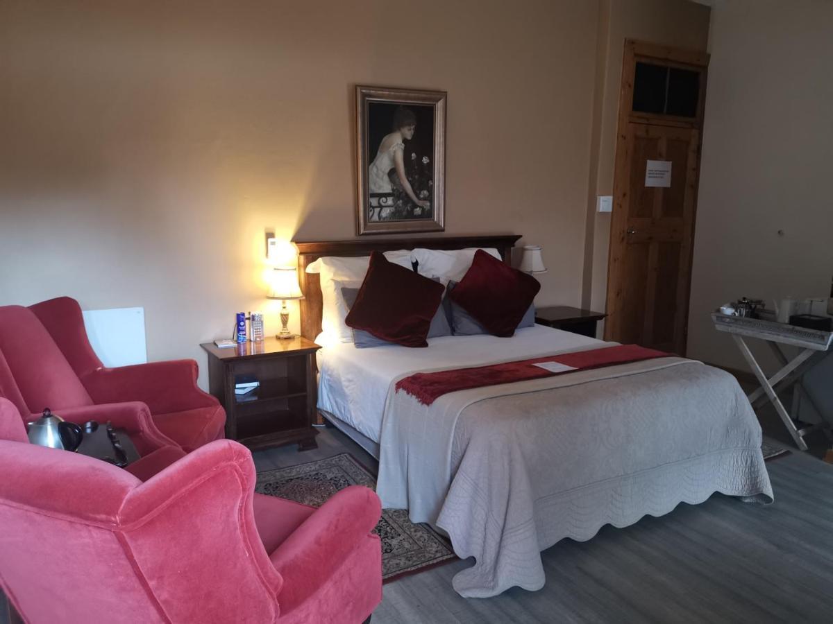 Adeo Bed and Breakfast Bloemfontein Esterno foto